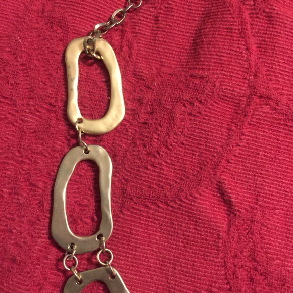 Necklace - Picture 2 of 3